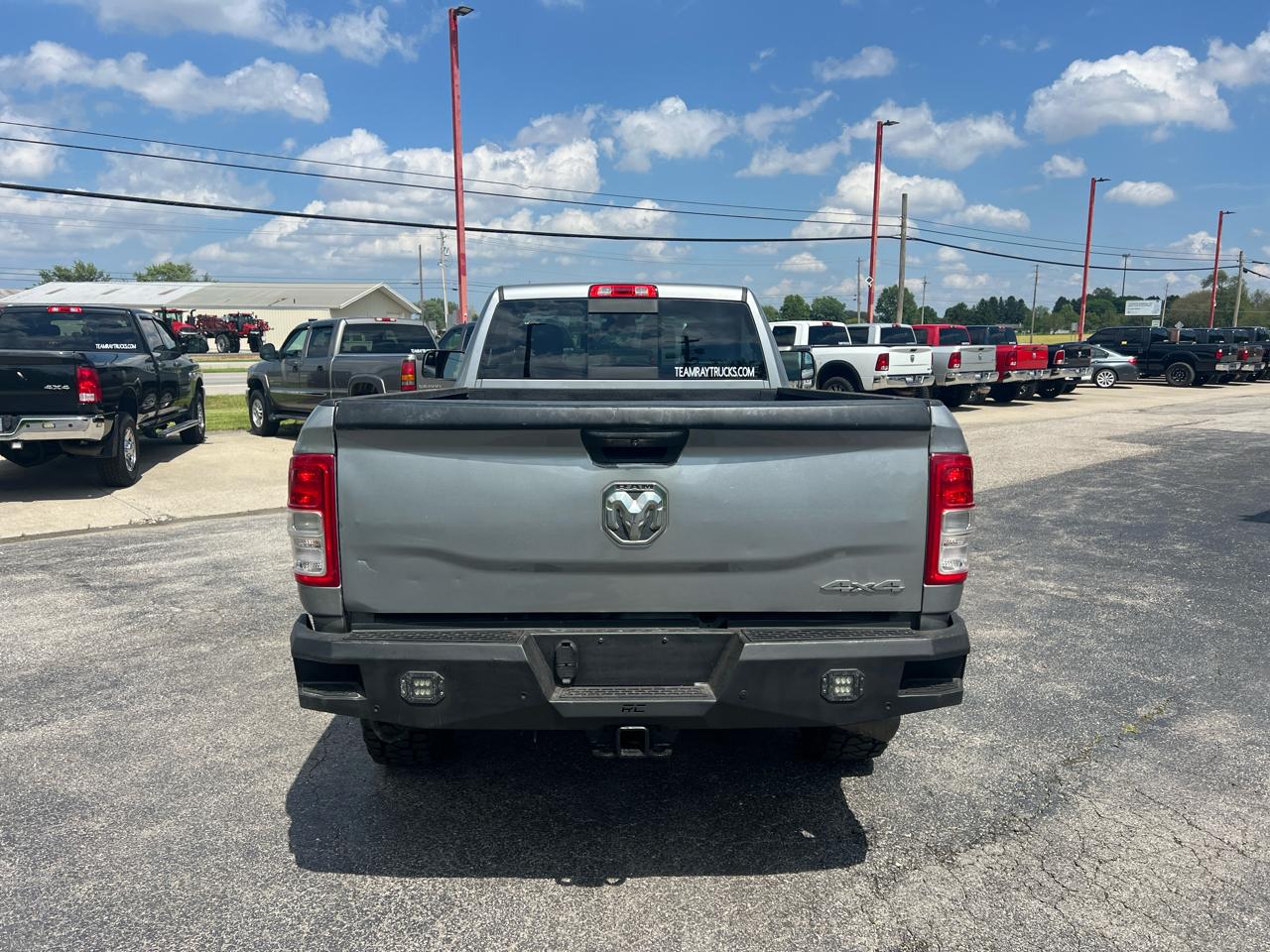 RAM 3500 Tradesman 4x4 Reg Cab 8' Box 2020