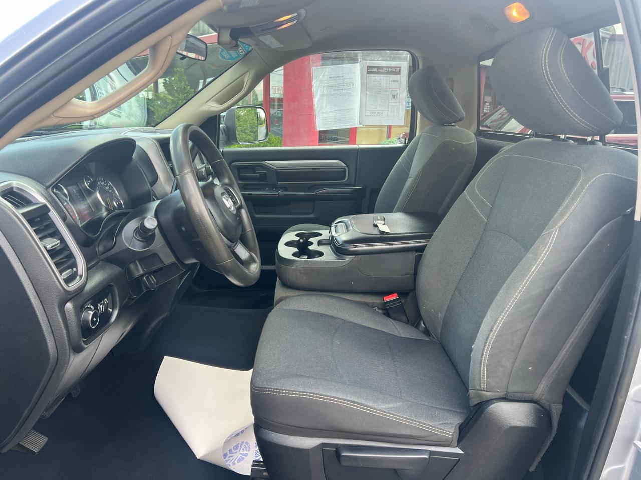 RAM 3500 Tradesman 4x4 Reg Cab 8' Box 2020