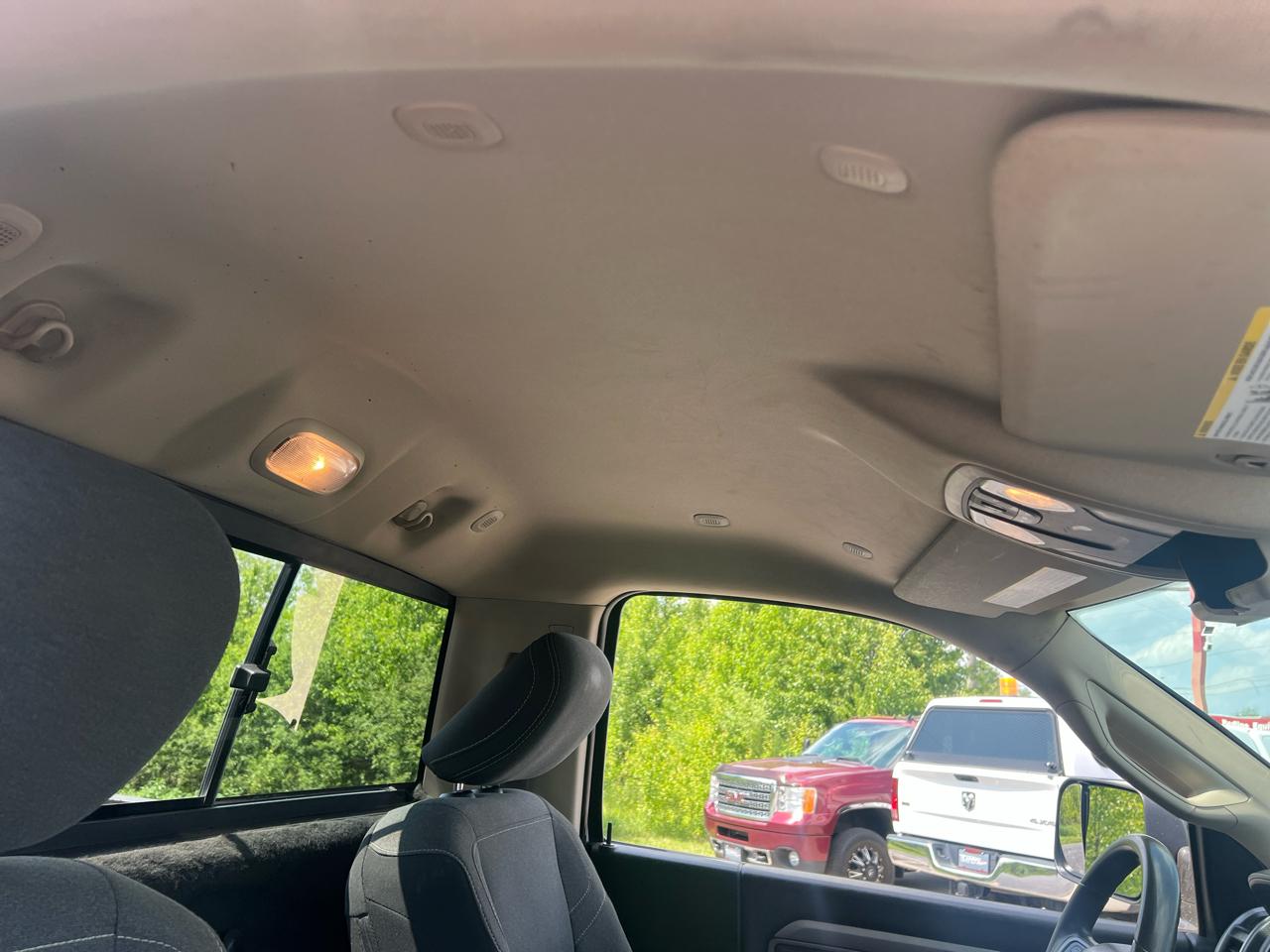 RAM 3500 Tradesman 4x4 Reg Cab 8' Box 2020