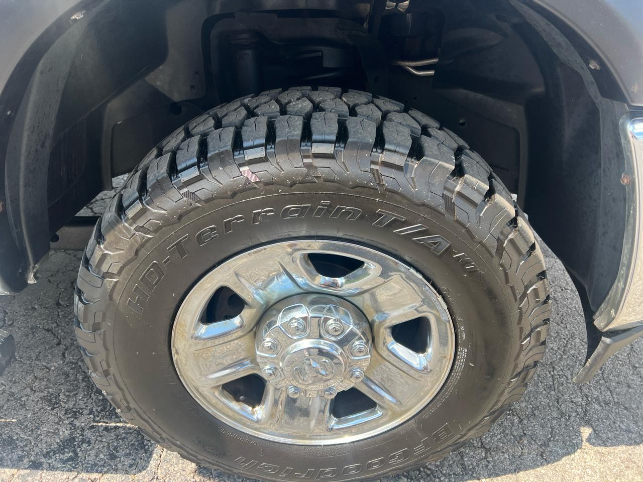RAM 3500 Tradesman 4x4 Reg Cab 8' Box 2020