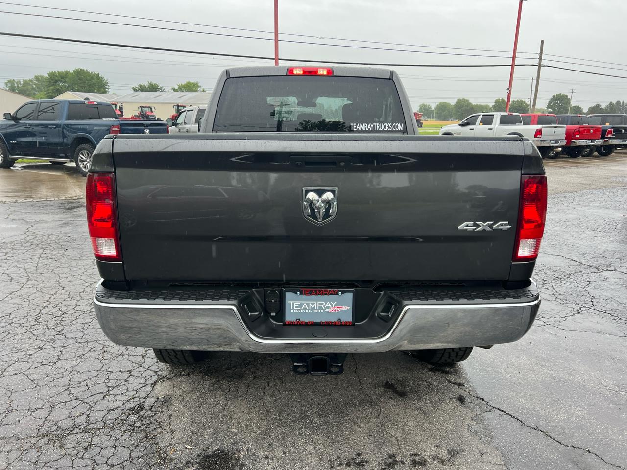 RAM 3500 Tradesman 4x4 Crew Cab 6'4" Box 2018