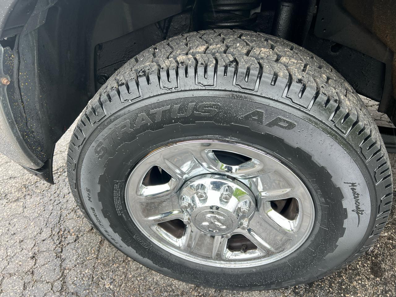 RAM 3500 Tradesman 4x4 Crew Cab 6'4" Box 2018