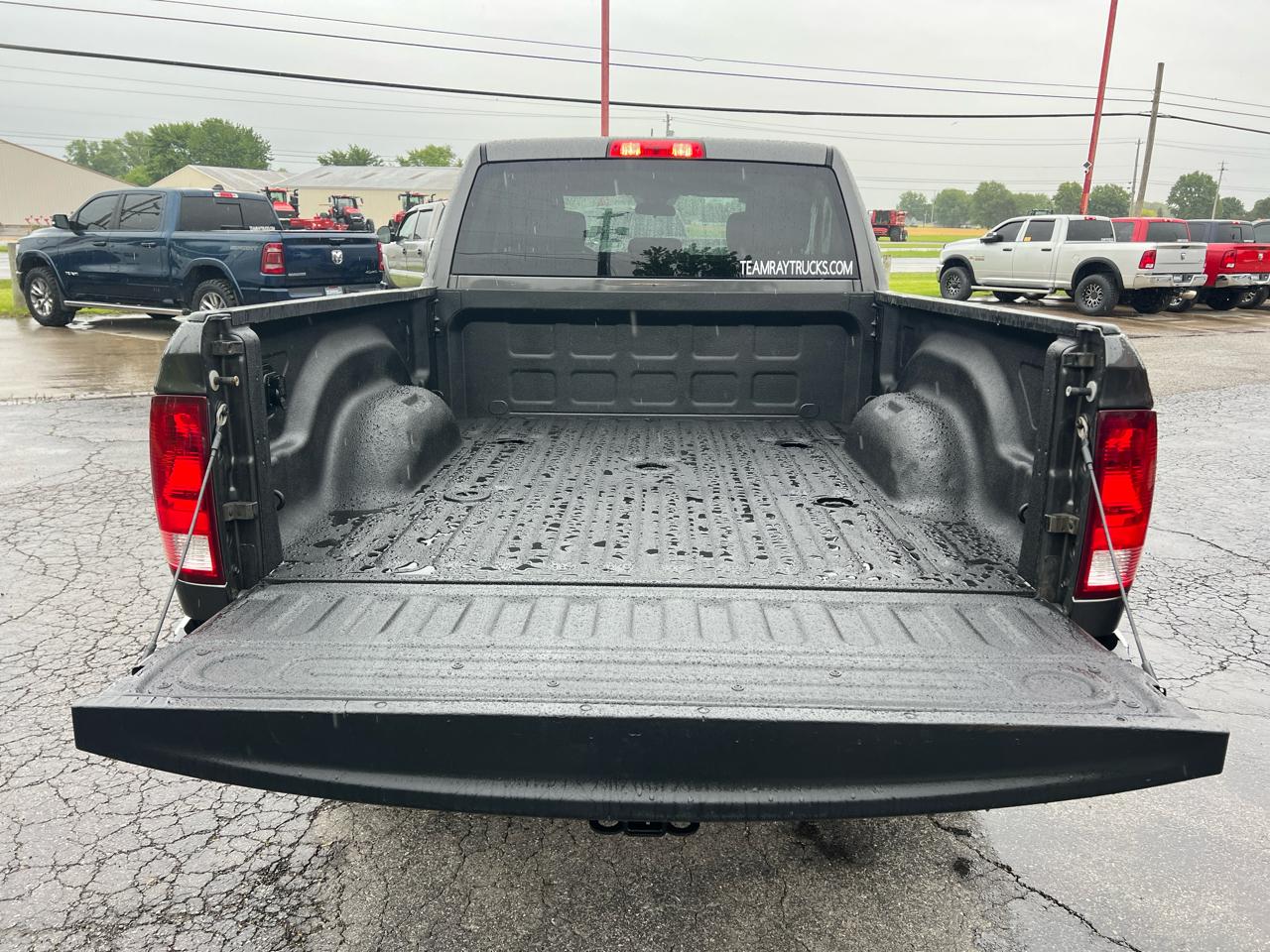 RAM 3500 Tradesman 4x4 Crew Cab 6'4" Box 2018