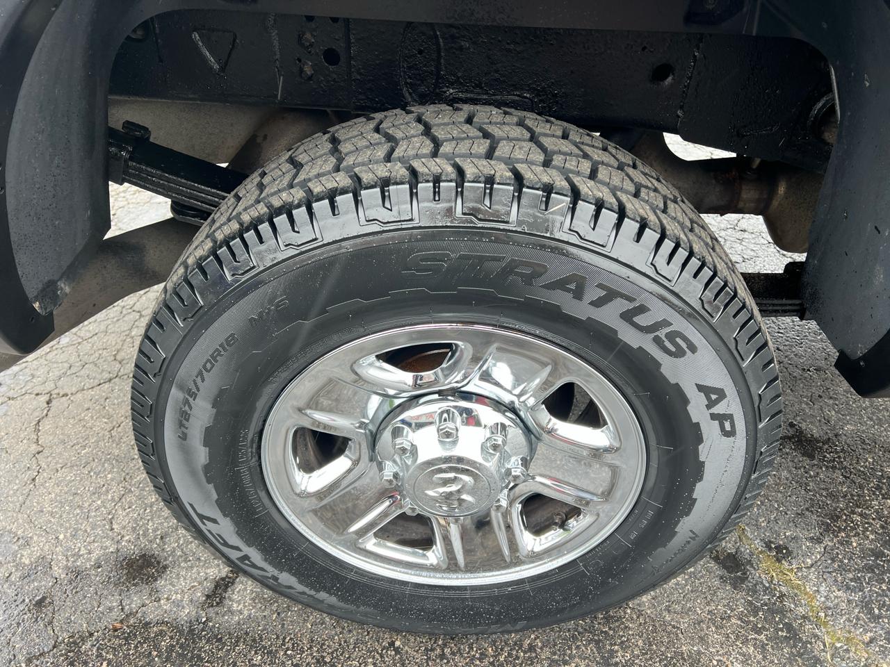 RAM 3500 Tradesman 4x4 Crew Cab 6'4" Box 2018