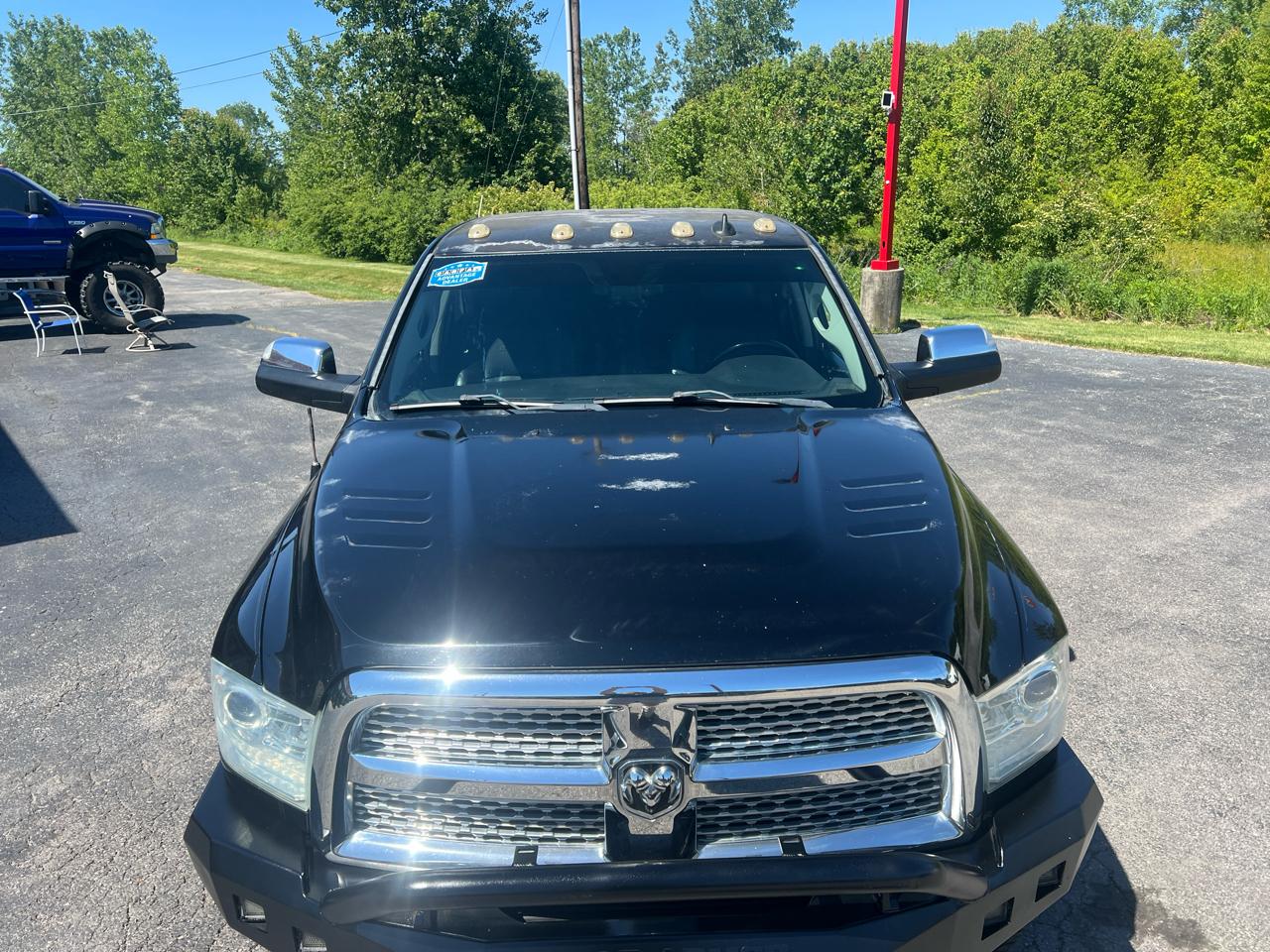 RAM 2500 4WD Mega Cab 160.5" Laramie 2014