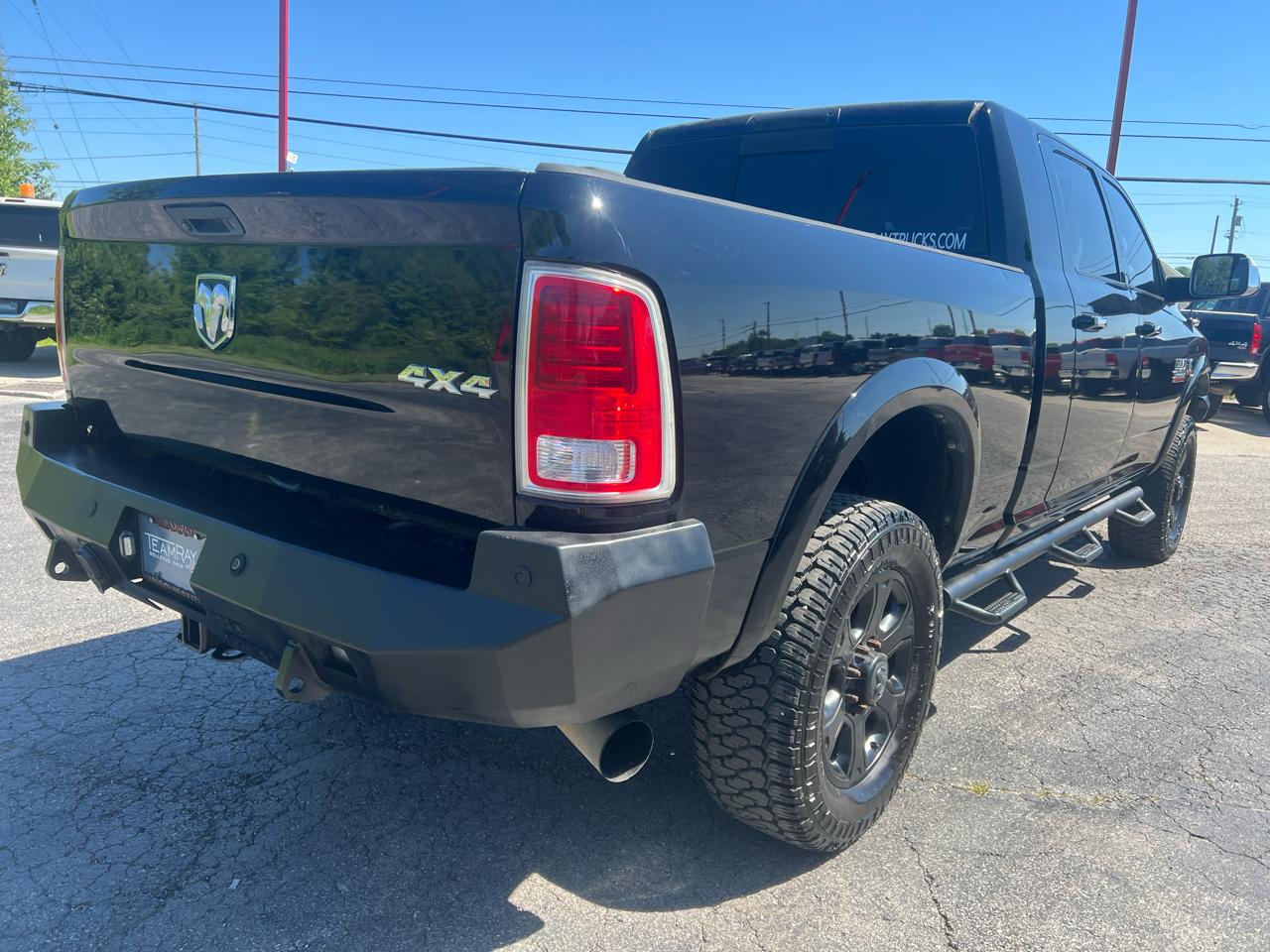 RAM 2500 4WD Mega Cab 160.5" Laramie 2014