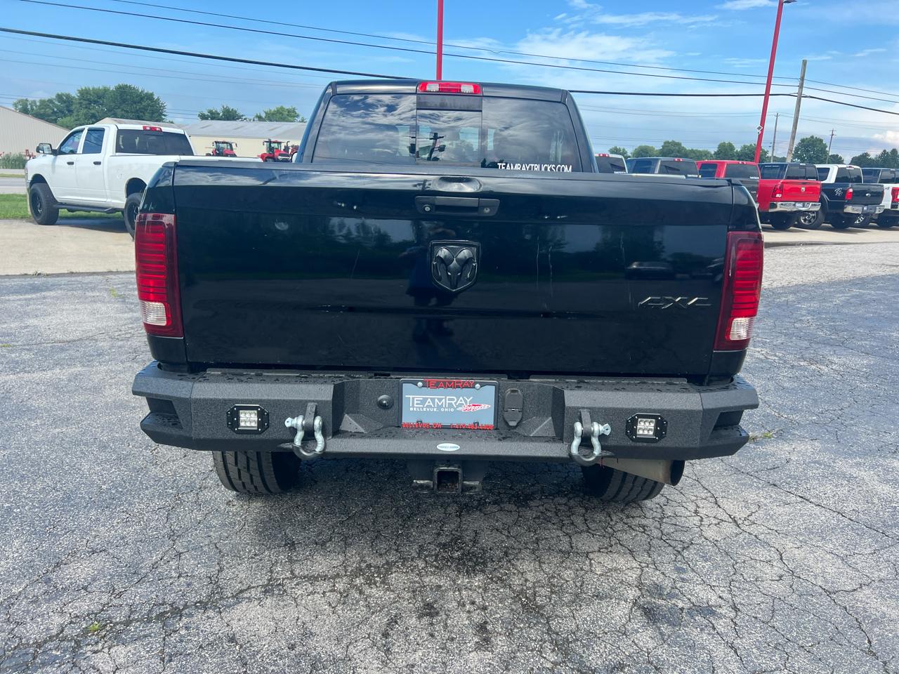 View vehicle photo 3