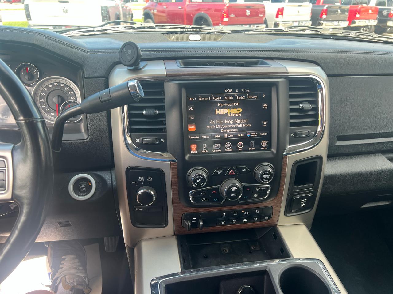 RAM 3500 4WD Crew Cab 149" Laramie 2014