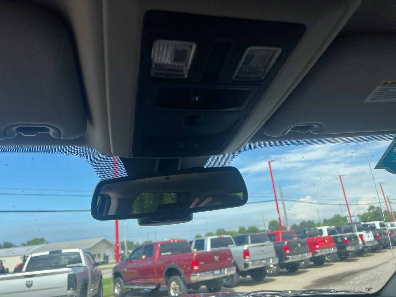 RAM 3500 4WD Crew Cab 149" Laramie 2014
