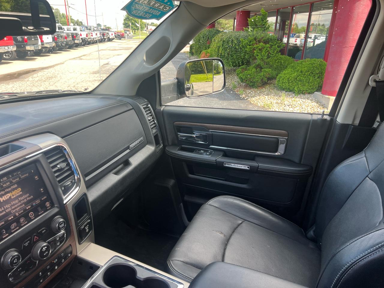 RAM 3500 4WD Crew Cab 149" Laramie 2014