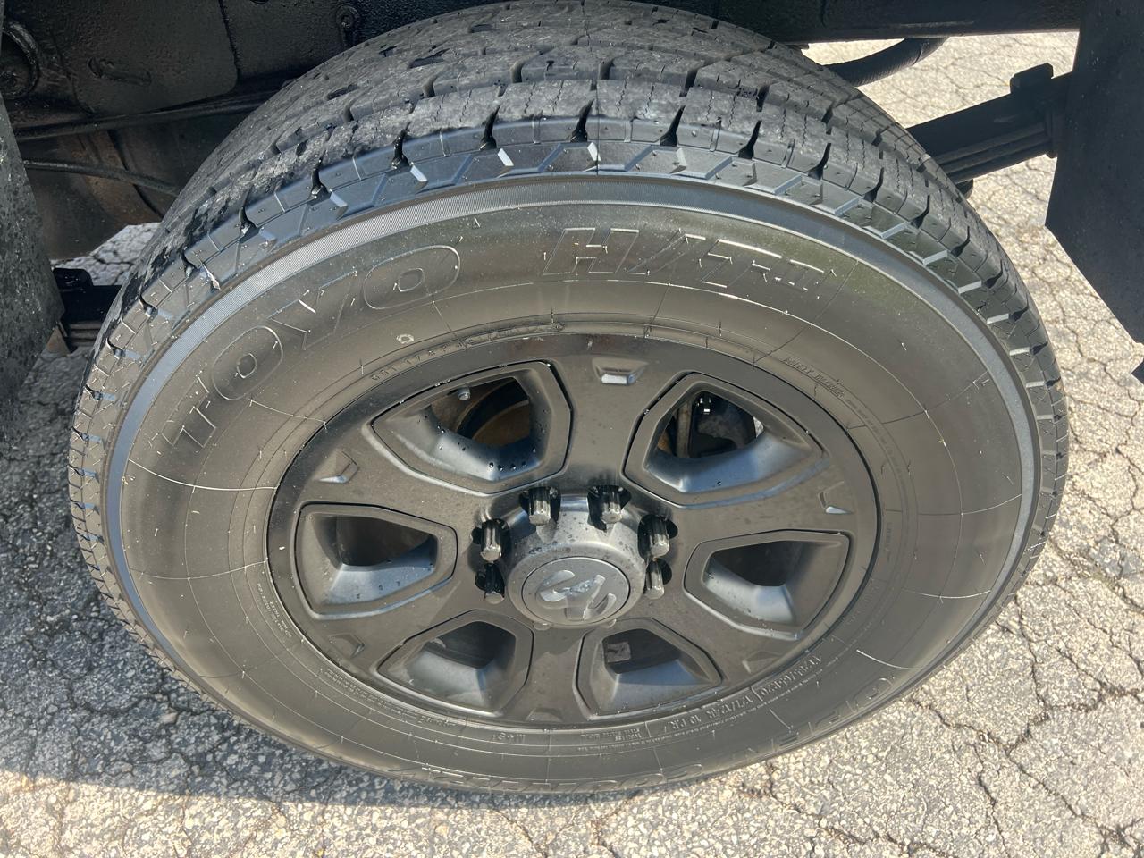 RAM 3500 4WD Crew Cab 149" Laramie 2014