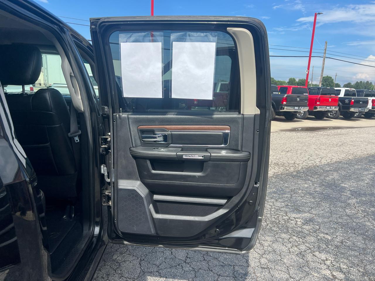 RAM 3500 4WD Crew Cab 149" Laramie 2014