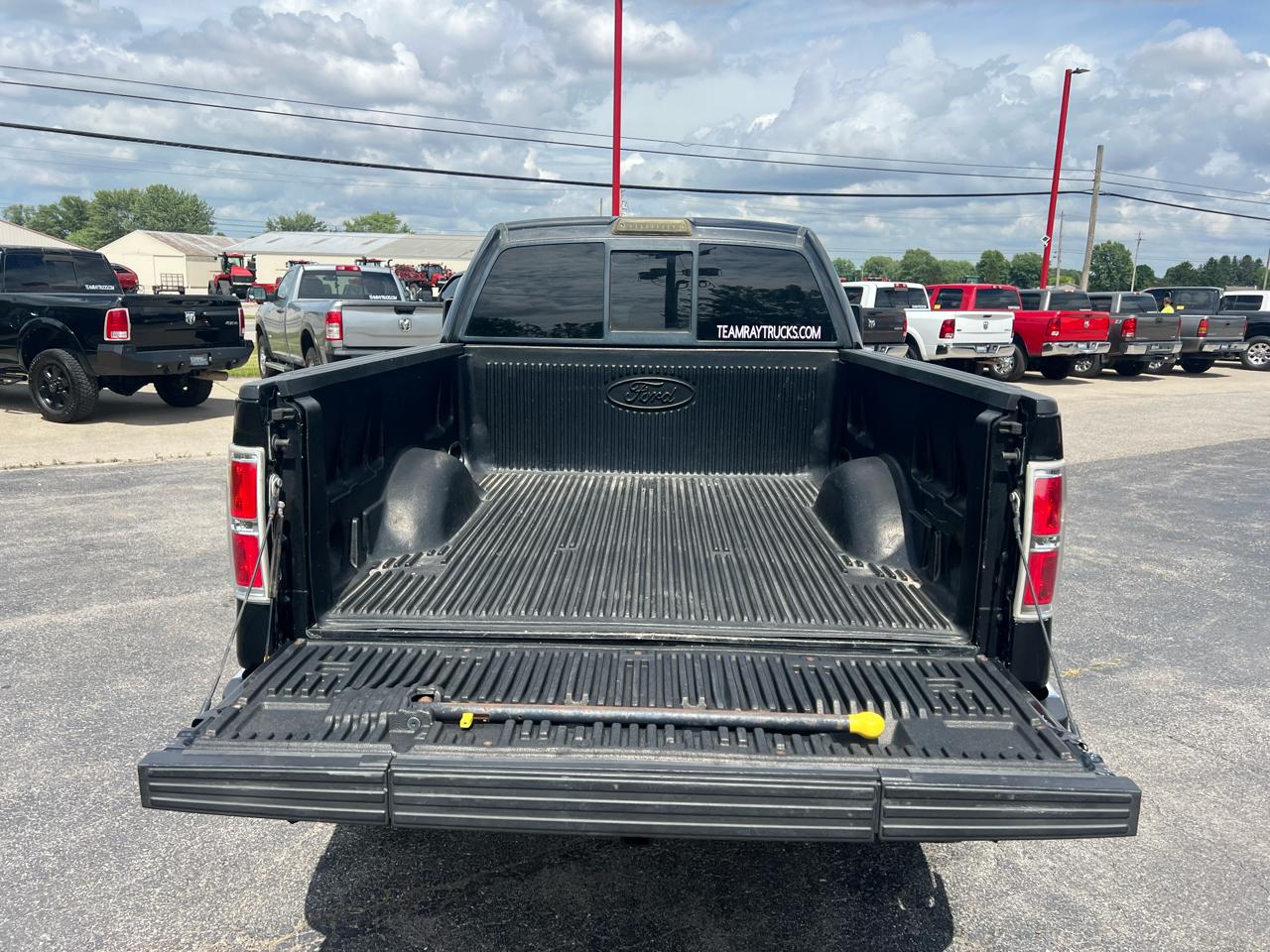Ford F-150 4WD SuperCrew 145" Lariat 2014
