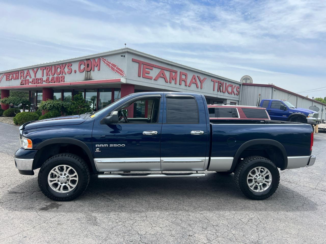 Dodge Ram 2500 4dr Quad Cab 140.5" WB 4WD SLT 2004