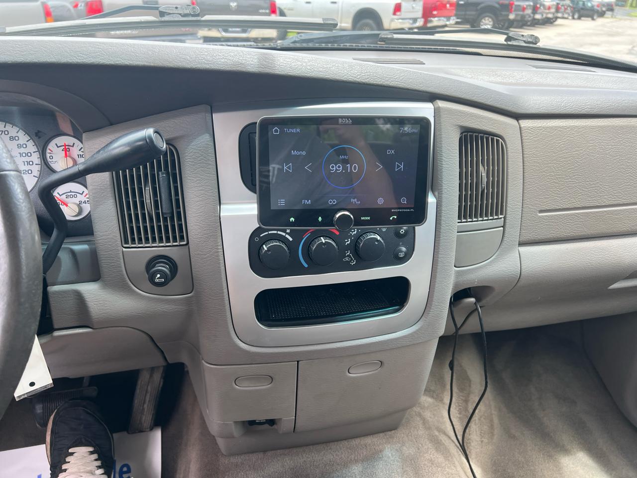 Dodge Ram 2500 4dr Quad Cab 140.5" WB 4WD SLT 2004