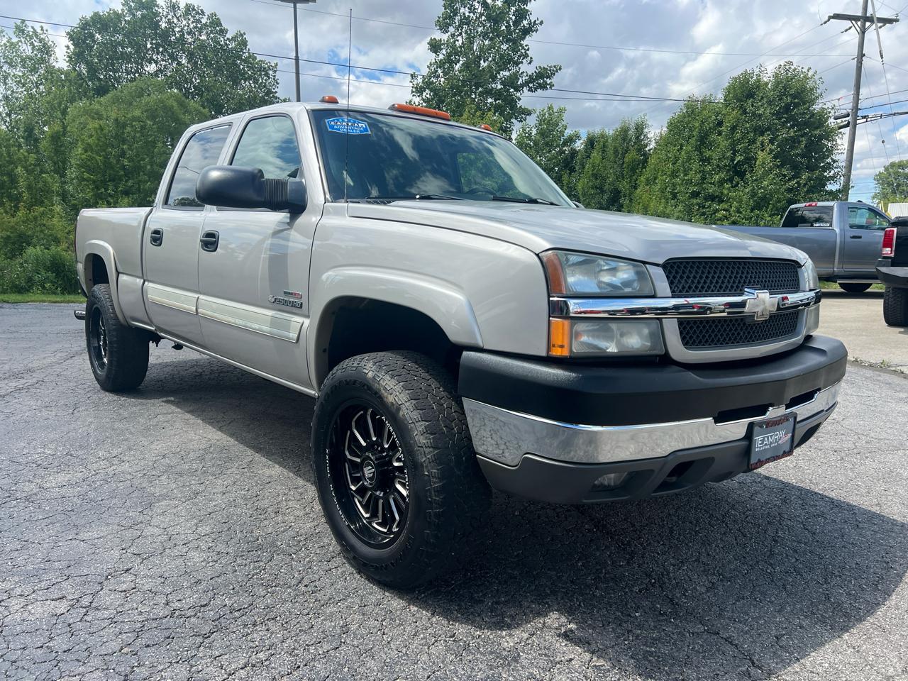 Chevrolet Silverado 2500HD Crew Cab 153" WB 4WD LS 2004