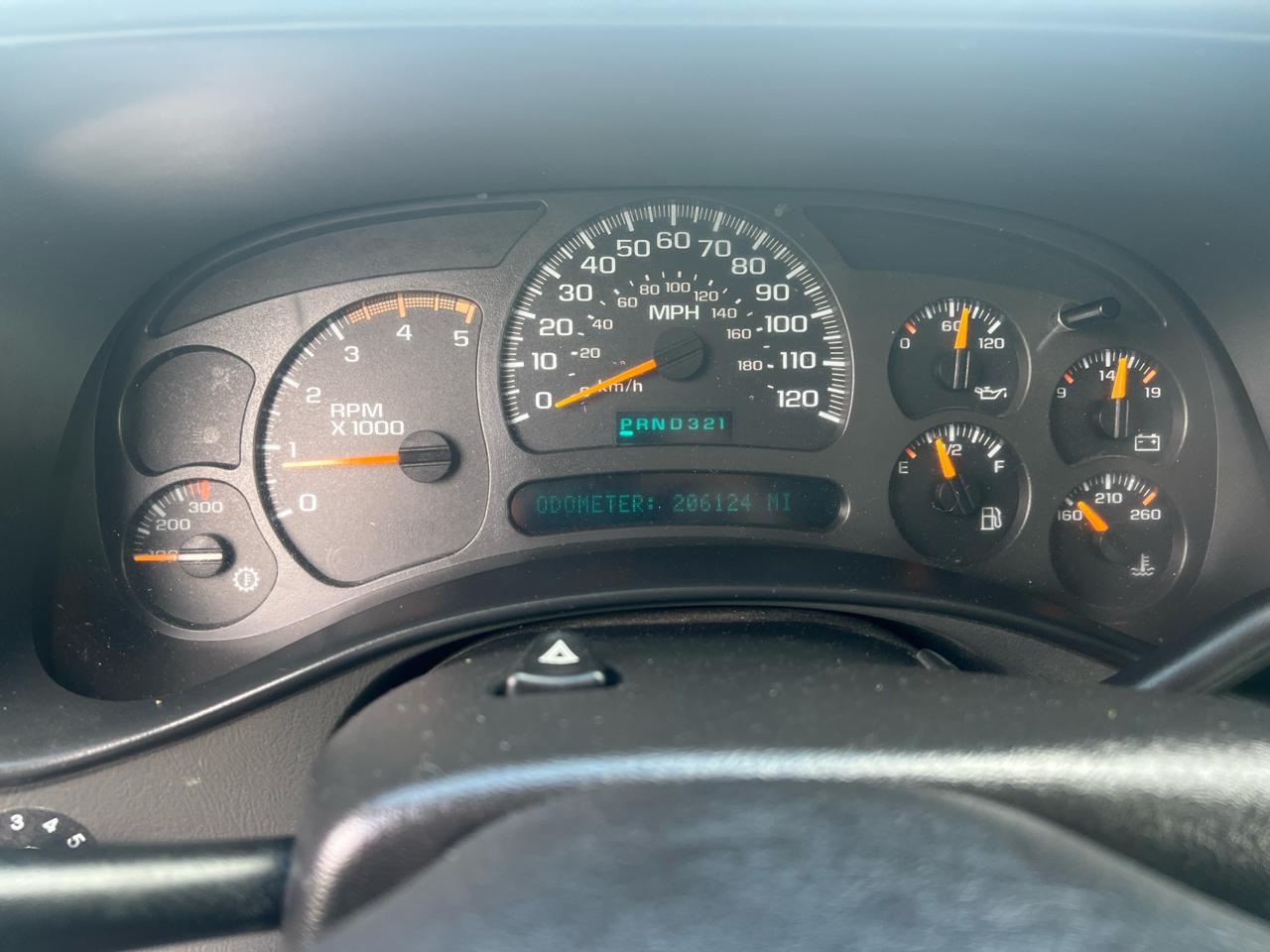 Chevrolet Silverado 2500HD Crew Cab 153" WB 4WD LS 2004
