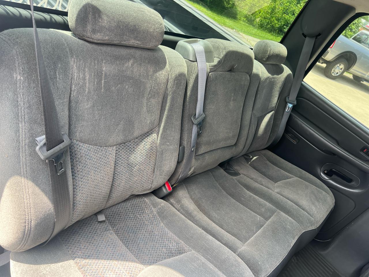 Chevrolet Silverado 2500HD Crew Cab 153" WB 4WD LS 2004