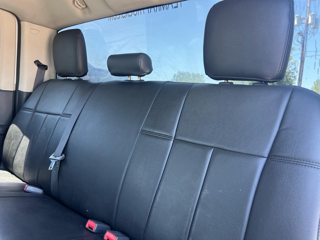 RAM 2500 4WD Crew Cab 149" ST 2012