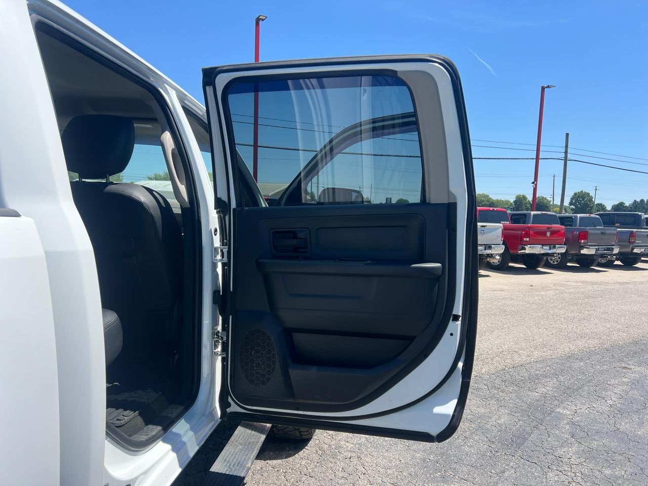 RAM 2500 4WD Crew Cab 149" ST 2012