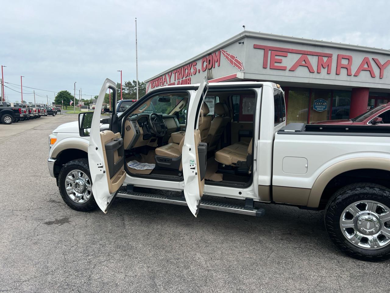 Ford Super Duty F-250 SRW 4WD Crew Cab 156" Lariat 2013