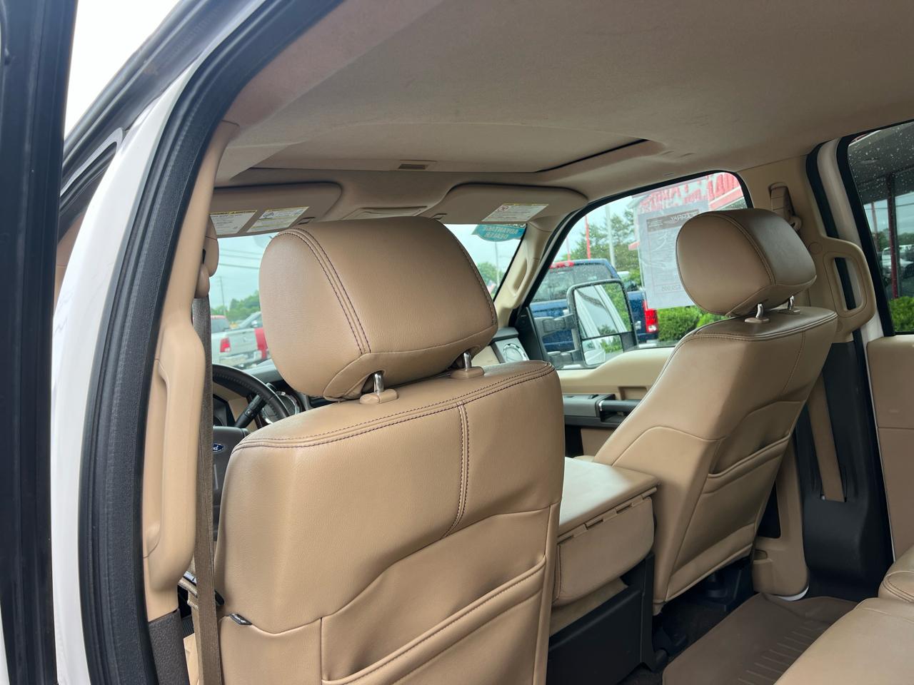 Ford Super Duty F-250 SRW 4WD Crew Cab 156" Lariat 2013