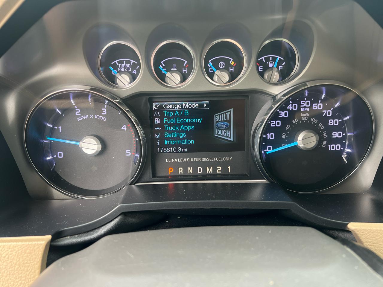 Ford Super Duty F-250 SRW 4WD Crew Cab 156" Lariat 2013