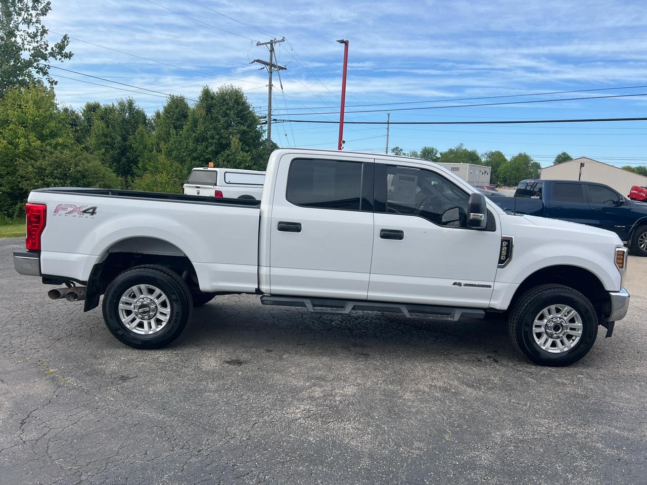 Ford Super Duty F-250 SRW XLT 4WD Crew Cab 6.75' Box 2018