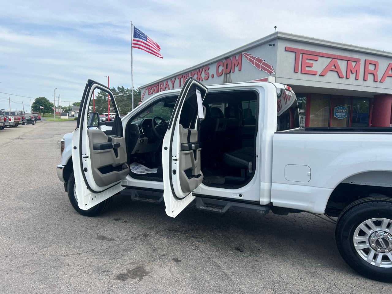 Ford Super Duty F-250 SRW XLT 4WD Crew Cab 6.75' Box 2018