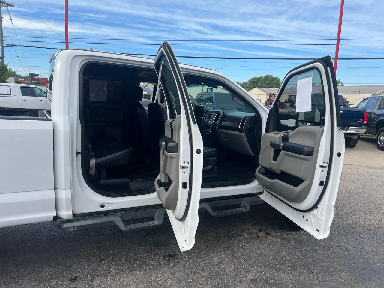Ford Super Duty F-250 SRW XLT 4WD Crew Cab 6.75' Box 2018