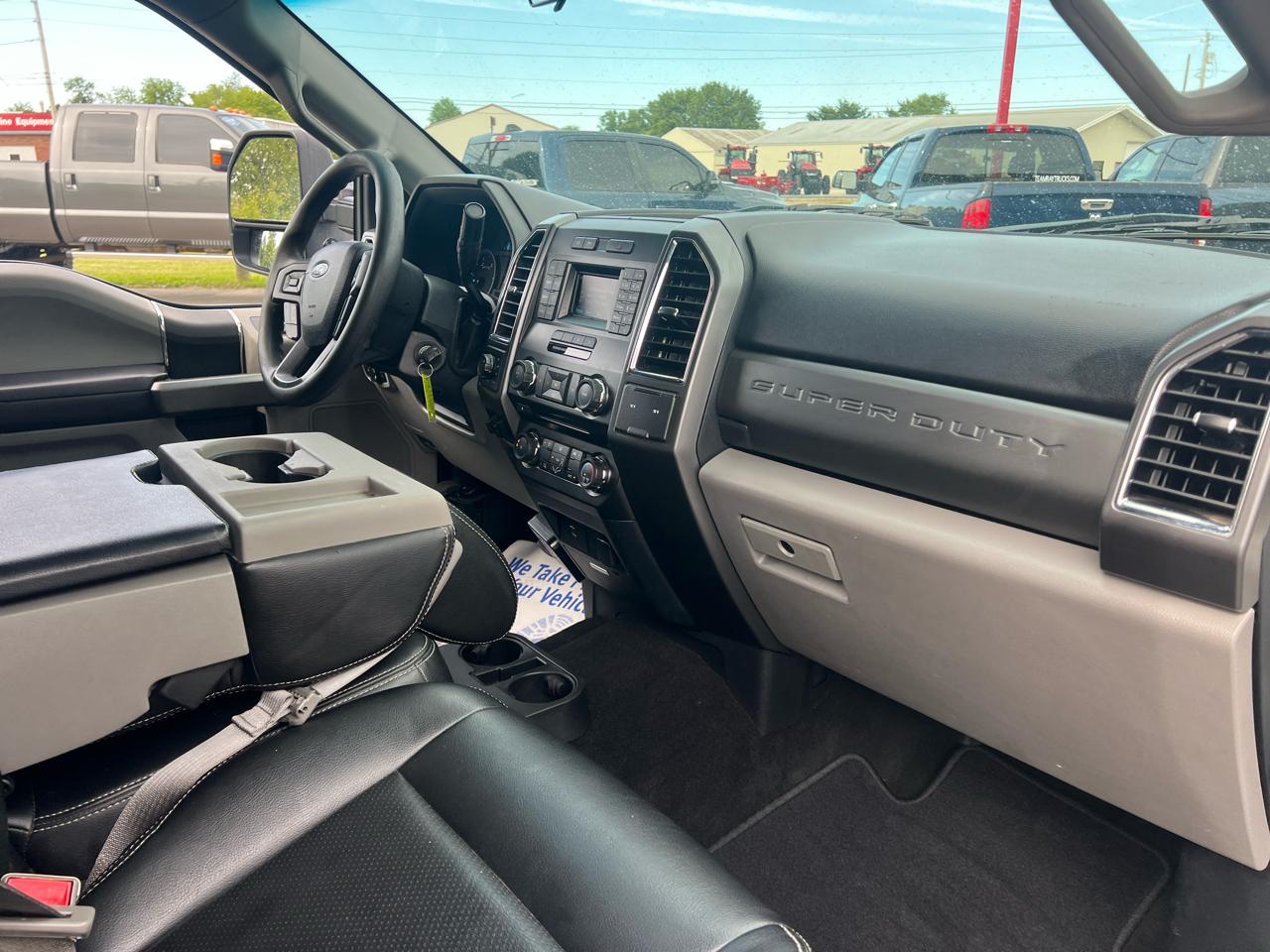 Ford Super Duty F-250 SRW XLT 4WD Crew Cab 6.75' Box 2018