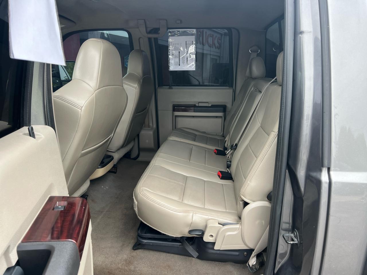 Ford Super Duty F-250 SRW 4WD Crew Cab 156" Lariat 2010