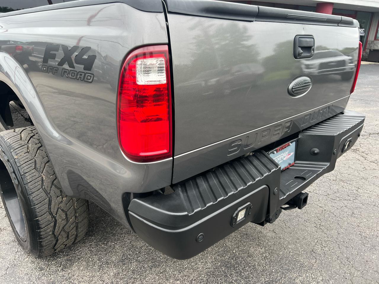 Ford Super Duty F-250 SRW 4WD Crew Cab 156" Lariat 2010