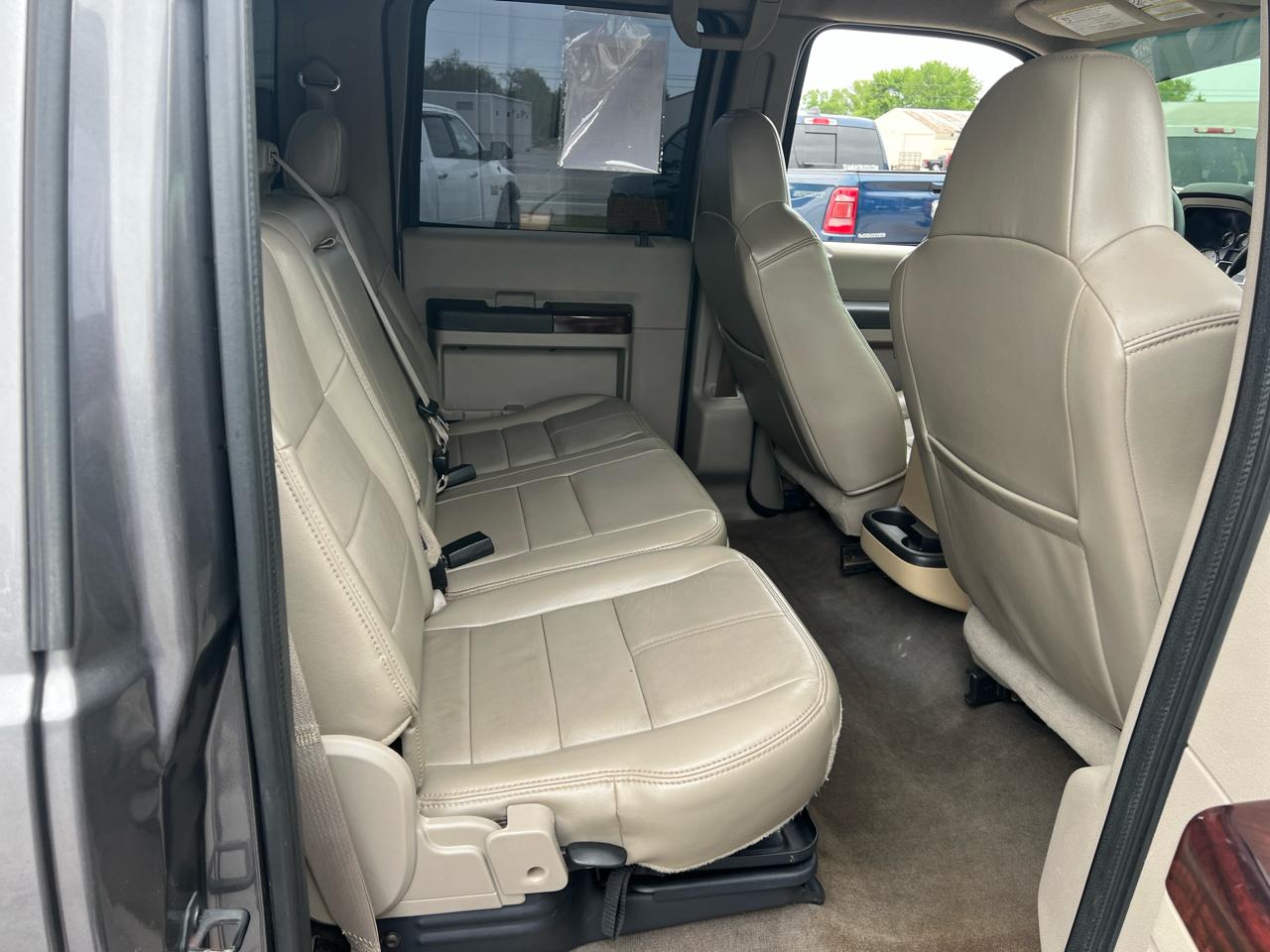 Ford Super Duty F-250 SRW 4WD Crew Cab 156" Lariat 2010