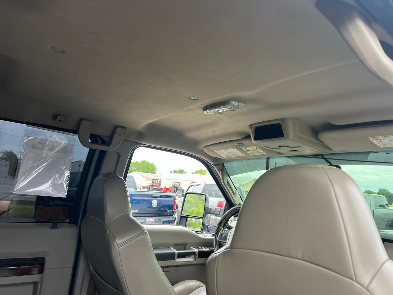 Ford Super Duty F-250 SRW 4WD Crew Cab 156" Lariat 2010