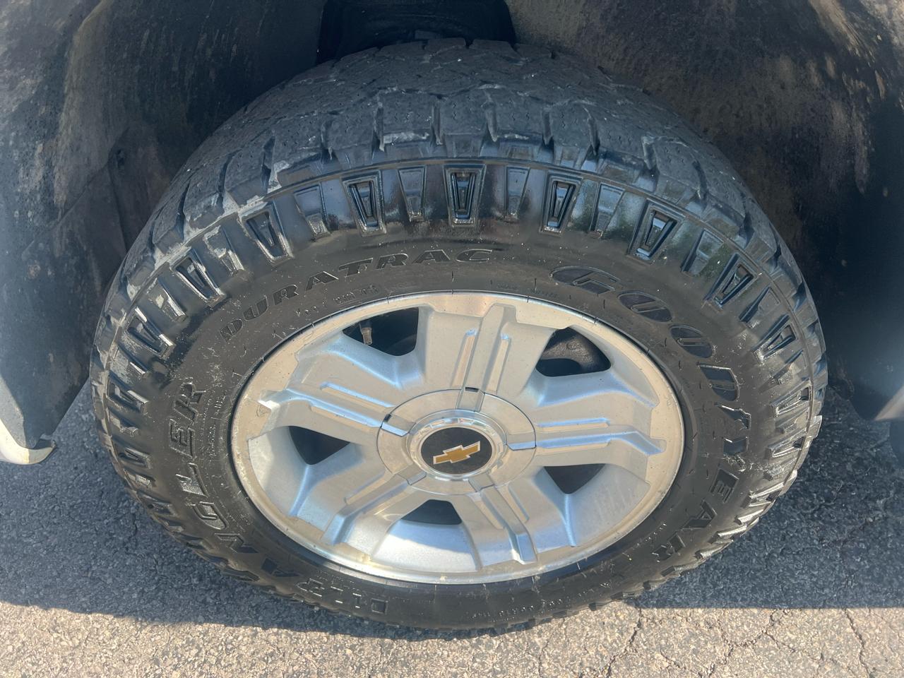 Chevrolet Silverado 1500 4WD Ext Cab 143.5" LTZ 2011