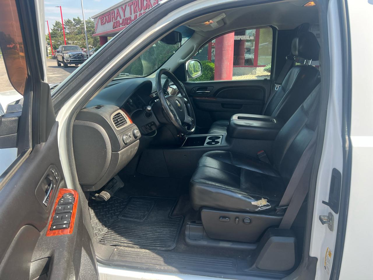 Chevrolet Silverado 1500 4WD Ext Cab 143.5" LTZ 2011