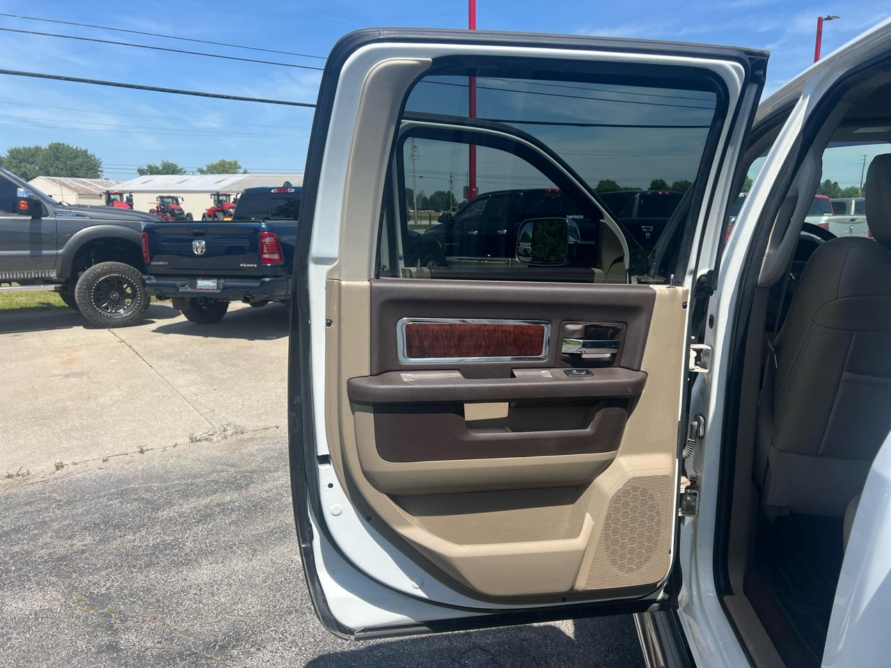 RAM 2500 4WD Crew Cab 149" Laramie 2012