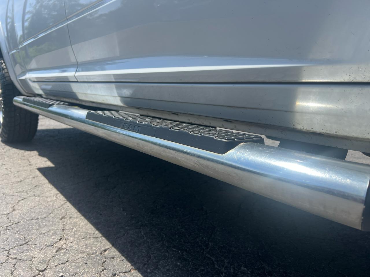 RAM 2500 4WD Crew Cab 149" Laramie 2012