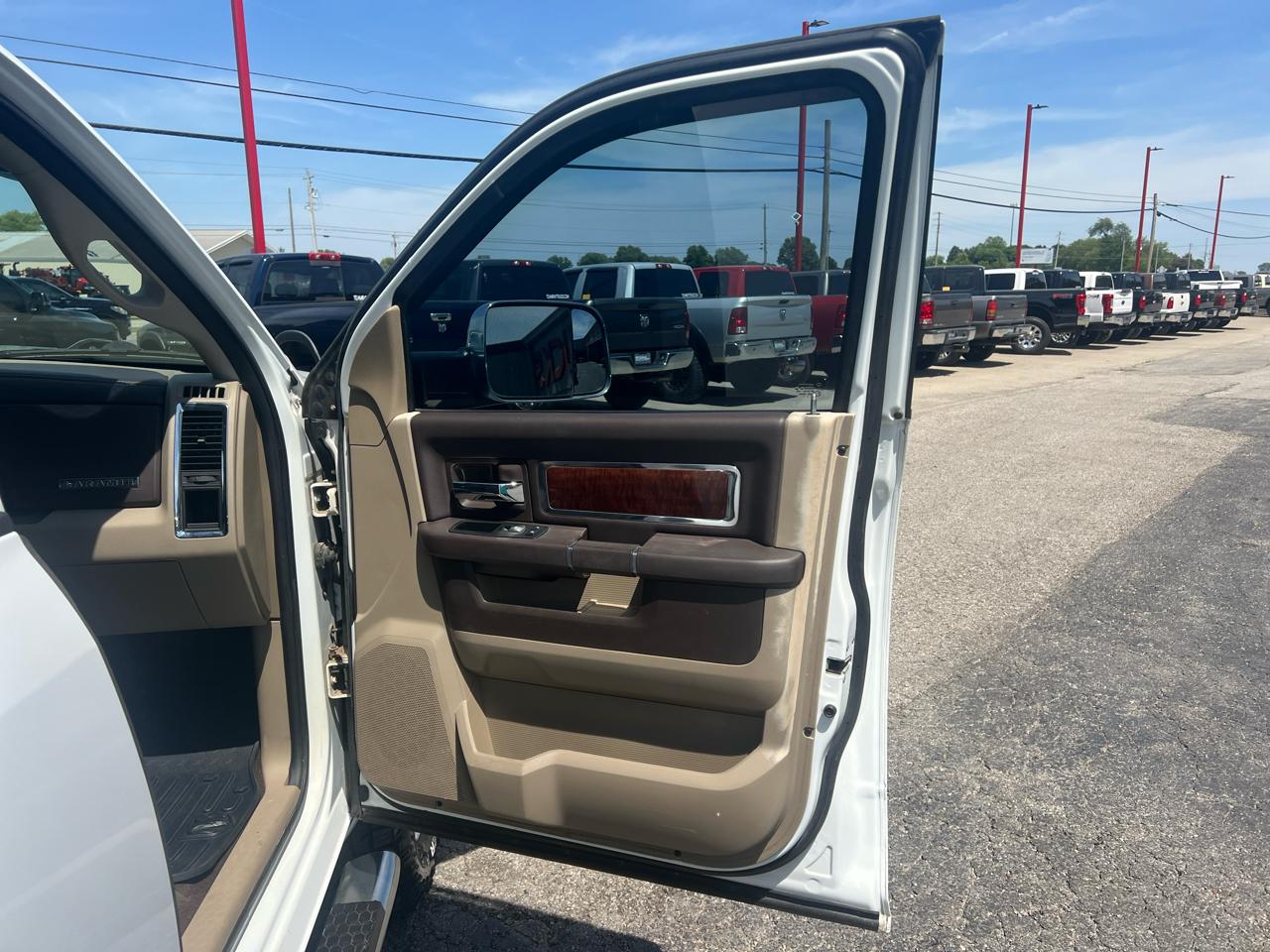 RAM 2500 4WD Crew Cab 149" Laramie 2012