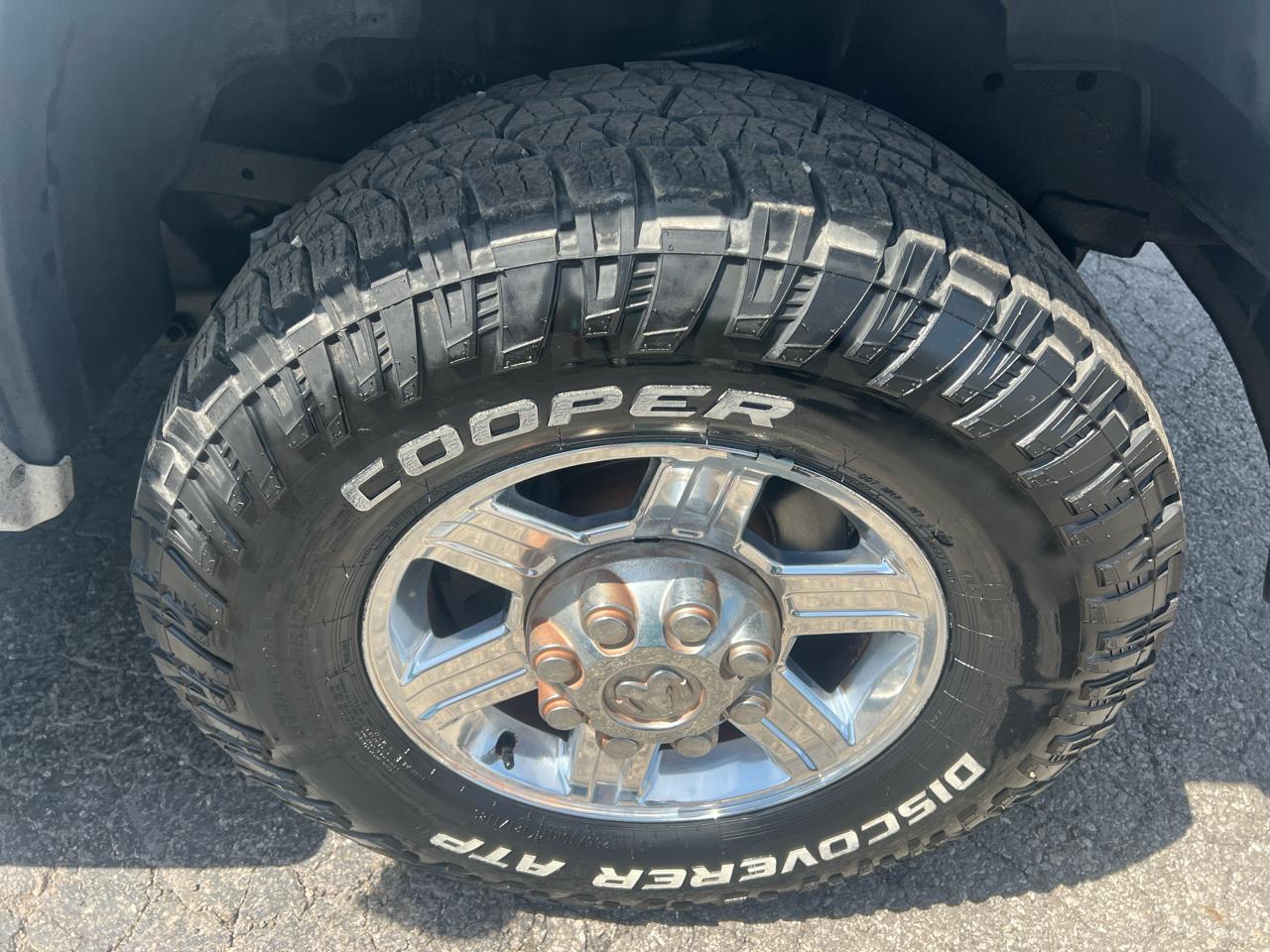 RAM 2500 4WD Crew Cab 149" Laramie 2012