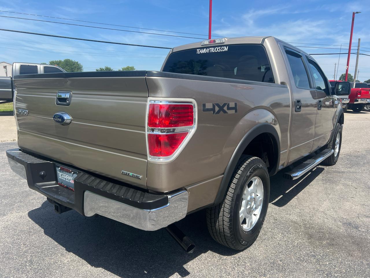 Ford F-150 4WD SuperCrew 145" XLT 2012