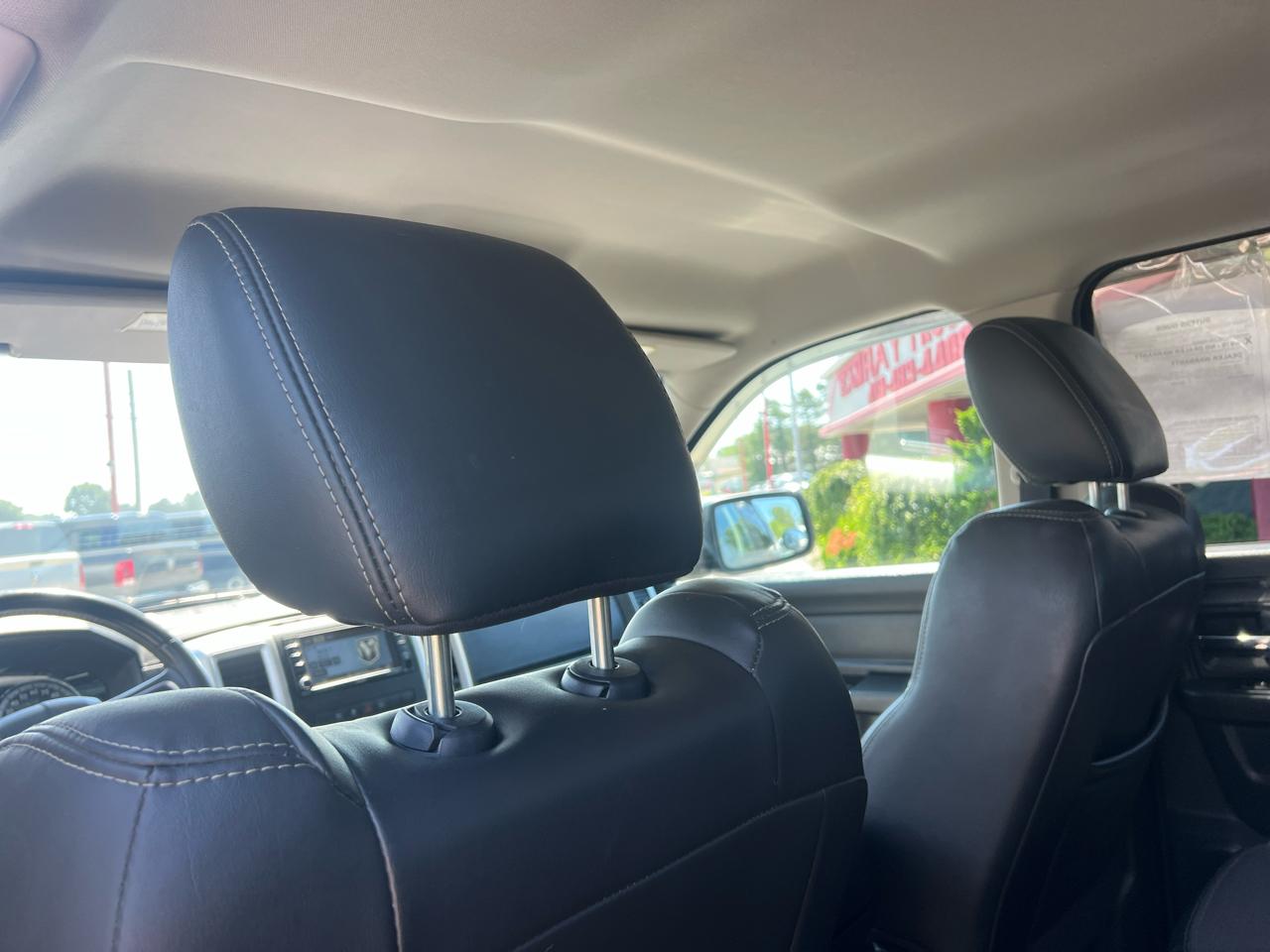 RAM 1500 4WD Quad Cab 140.5" Sport 2011