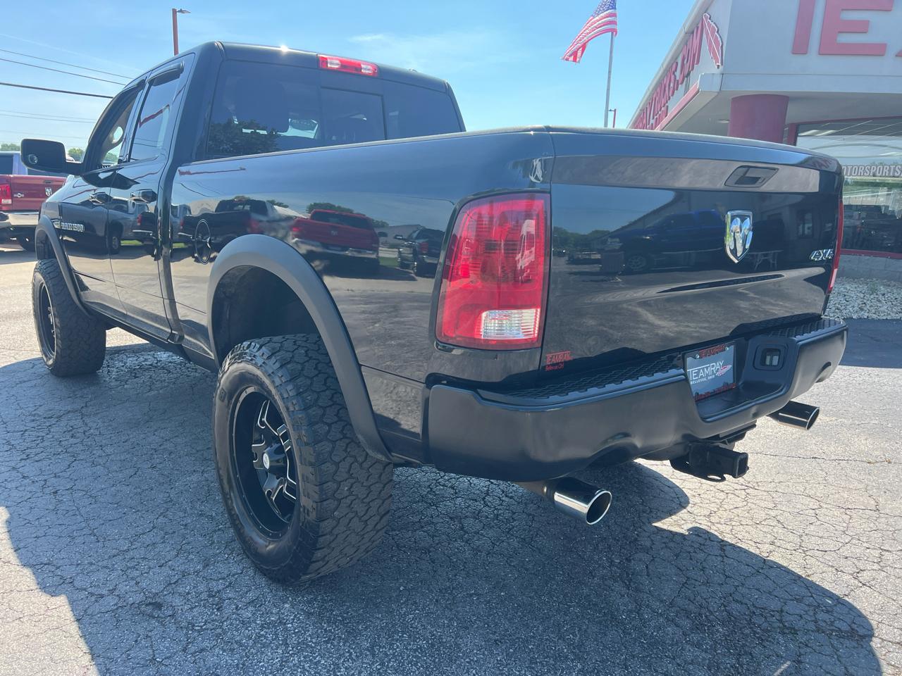 RAM 1500 4WD Quad Cab 140.5" Sport 2011