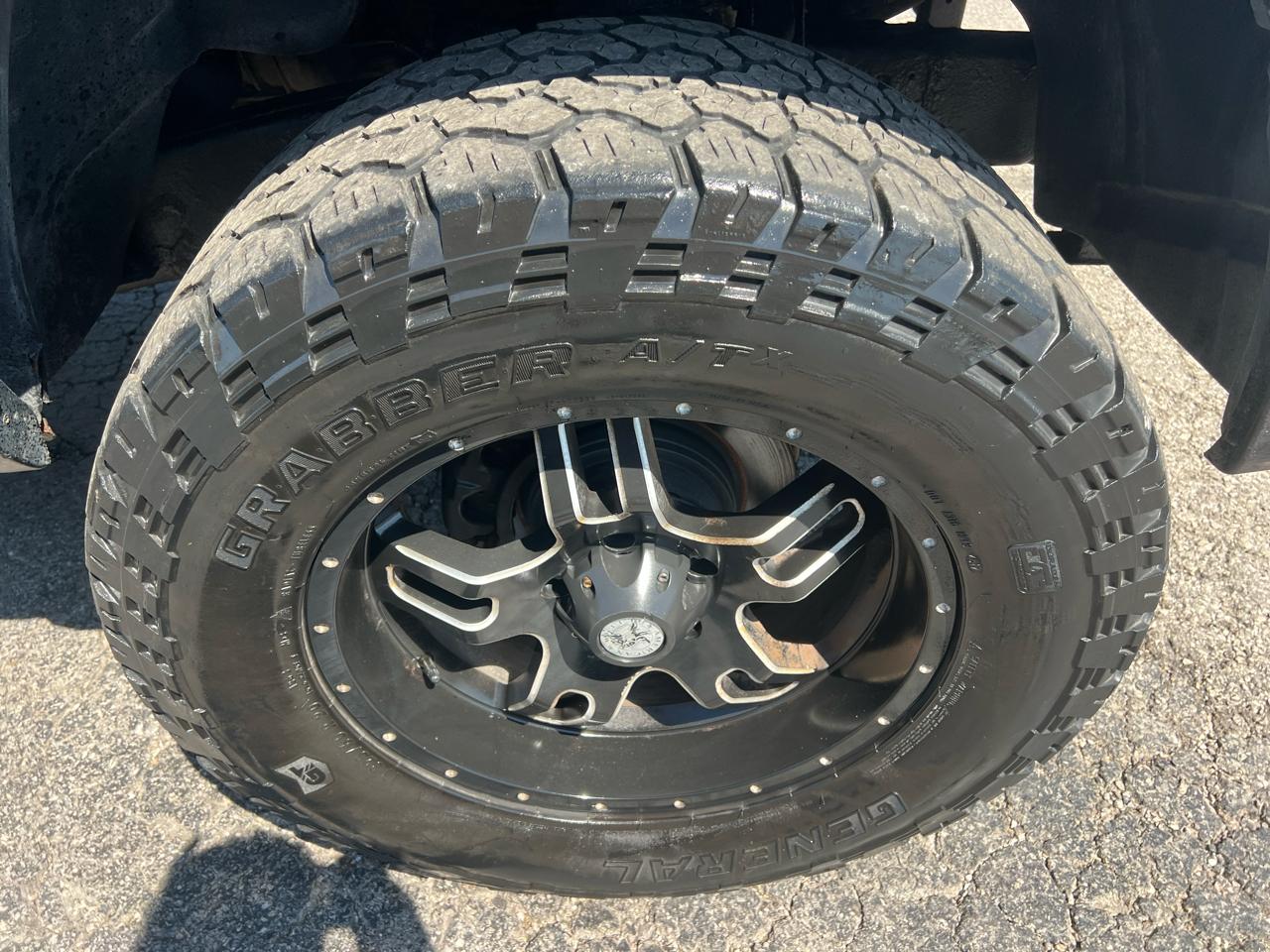 RAM 1500 4WD Quad Cab 140.5" Sport 2011