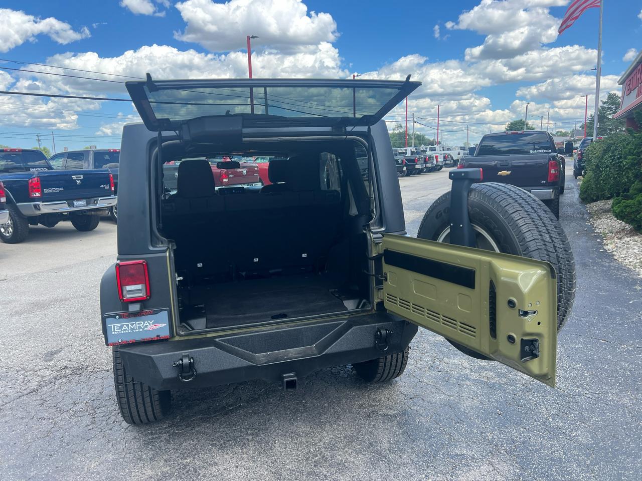 Jeep Wrangler Unlimited 4WD 4dr Sport 2013