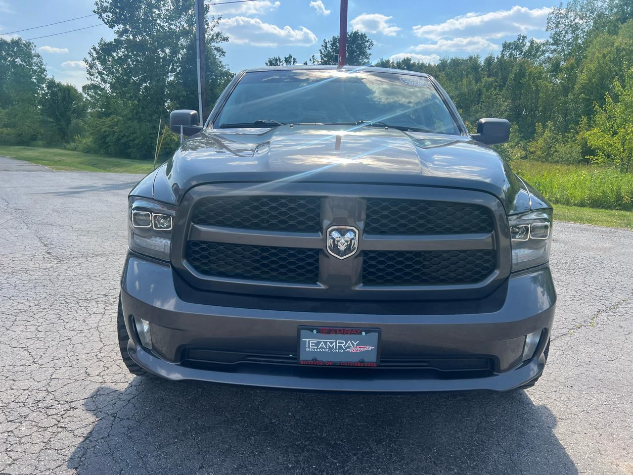 RAM 1500 Express 4x4 Quad Cab 6'4" Box 2018
