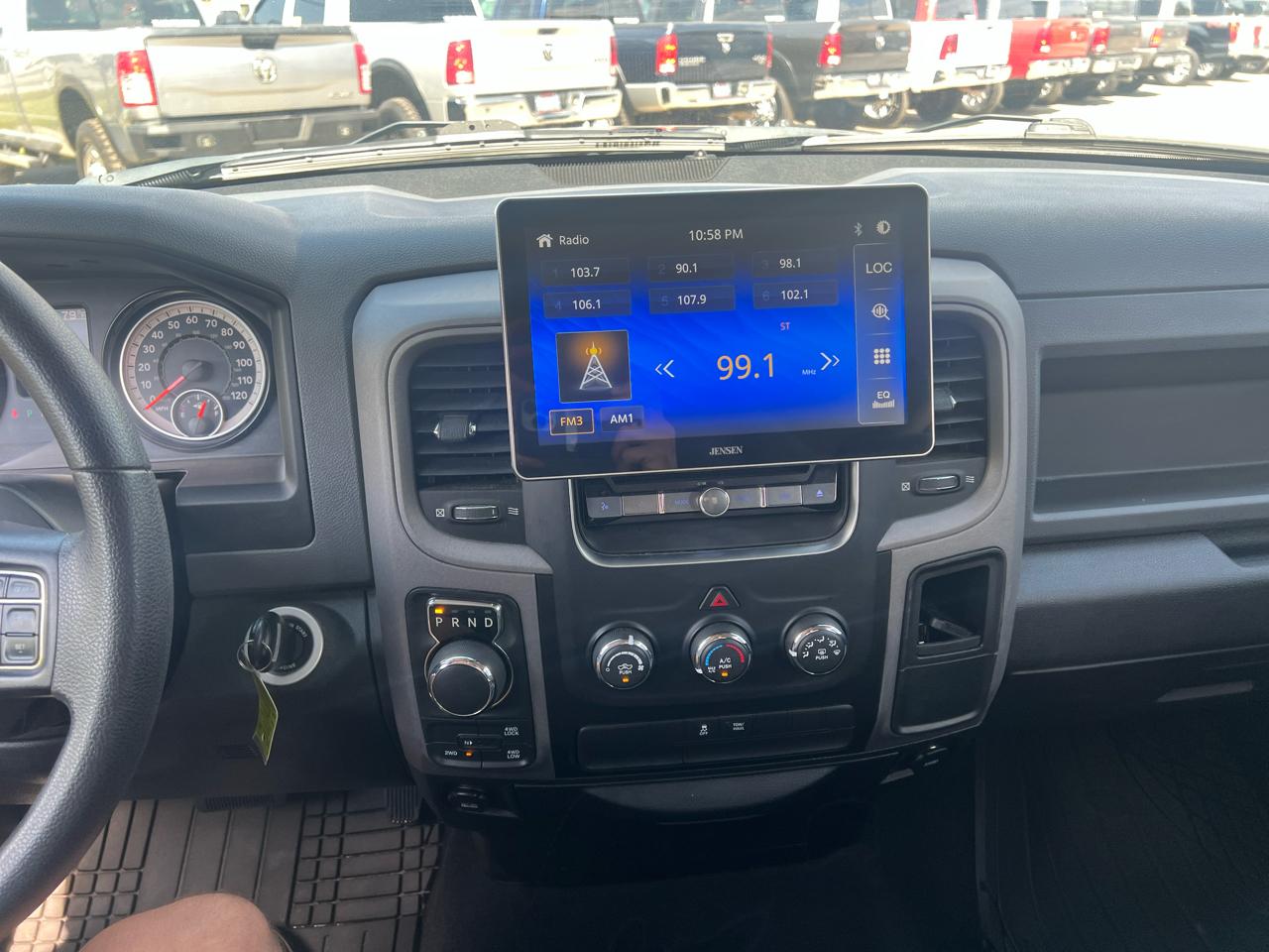 RAM 1500 Express 4x4 Quad Cab 6'4" Box 2018