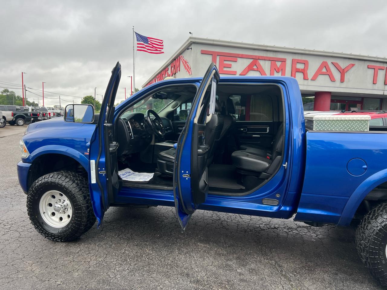 RAM 2500 4WD Crew Cab 149" Laramie 2014
