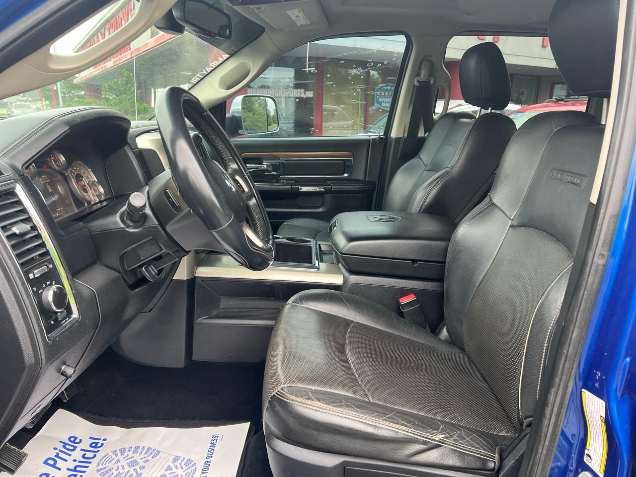 RAM 2500 4WD Crew Cab 149" Laramie 2014